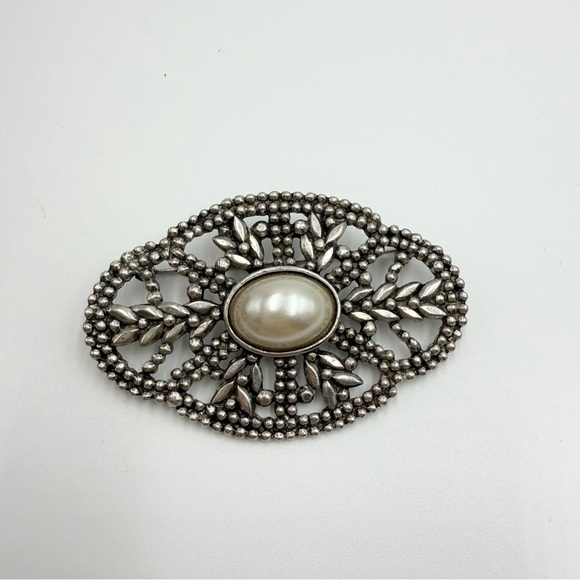 Vintage Anne Klein Silver Tone Oval Brooch with Faux Pearl Accent - Picture 5 of 6